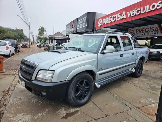 CHEVROLET S10 2.8 EXECUTIVE 4X2 CD 12V TURBO ELECTRONIC INTERCOOLER DIESEL 4P MANUAL CHEVROLET S10 2.8 EXECUTIVE 4X2 CD 12V TURBO ELECTRONIC INTERCOOLER DIESEL 4P MANUAL